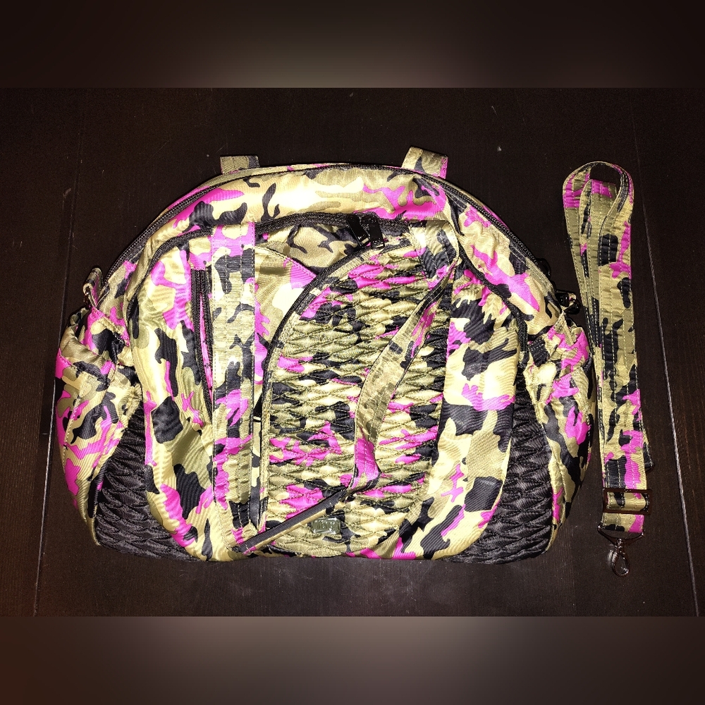 lug Cartwheel 2 in Camo Orchid